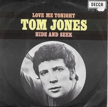 Tom Jones - Love me tonight