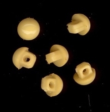 1 miniknoopje - geel  5 mm