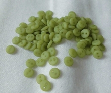 1 miniknoopje - groen 4 mm